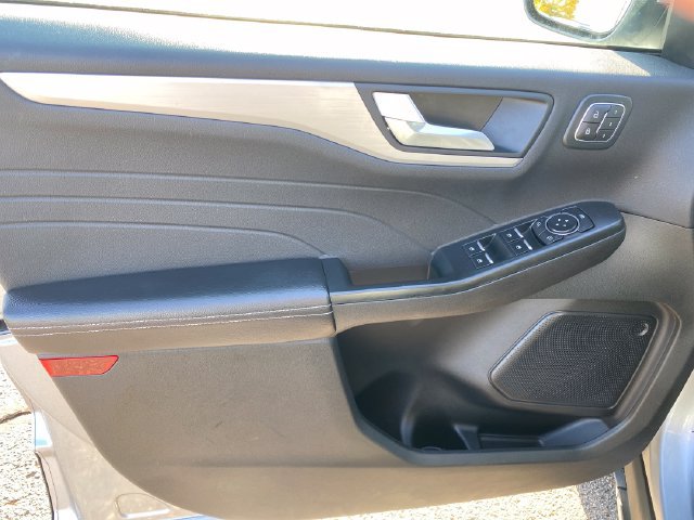 2024 Ford Escape Platinum - Photo 17