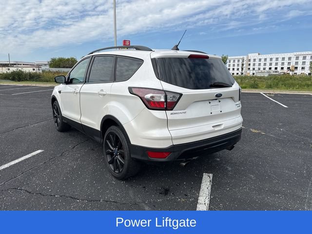 2018 Ford Escape Titanium photo 3