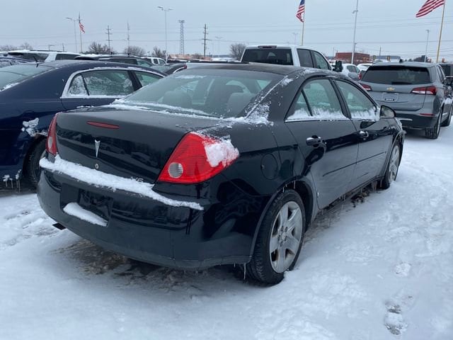Used 2007 Pontiac G6 Base with VIN 1G2ZG58N474261736 for sale in Flint Township, MI