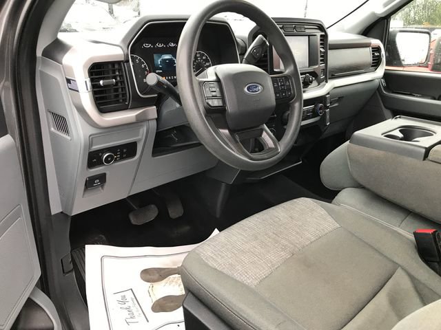 2023 Ford F-150 XLT photo 3