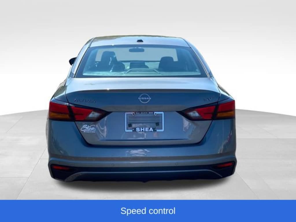 Used 2024 Nissan Altima SV FWD Sedan