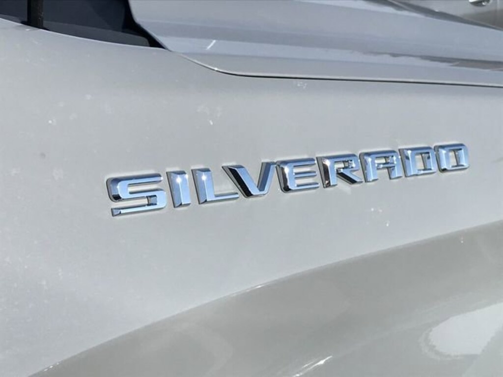 Used 2024 Chevrolet Silverado 1500 LT Truck