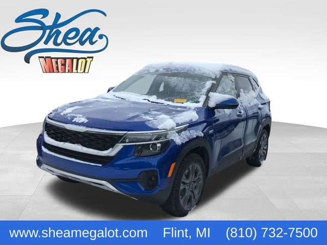 2023 Kia Seltos S's photo