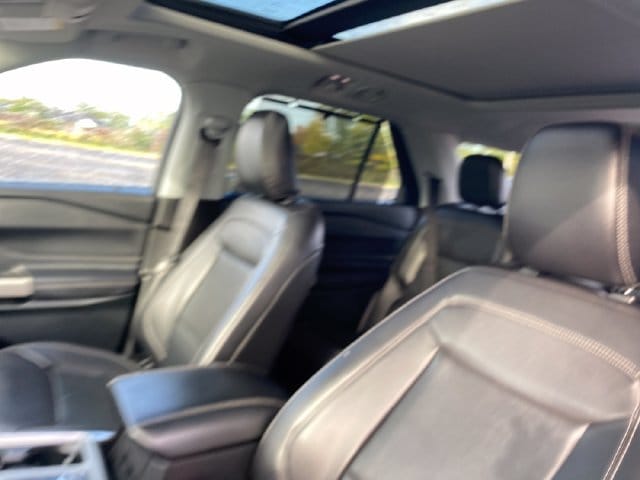 2023 Ford Explorer Limited - Photo 16