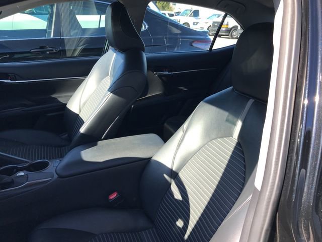 2023 Toyota Camry SE photo 4