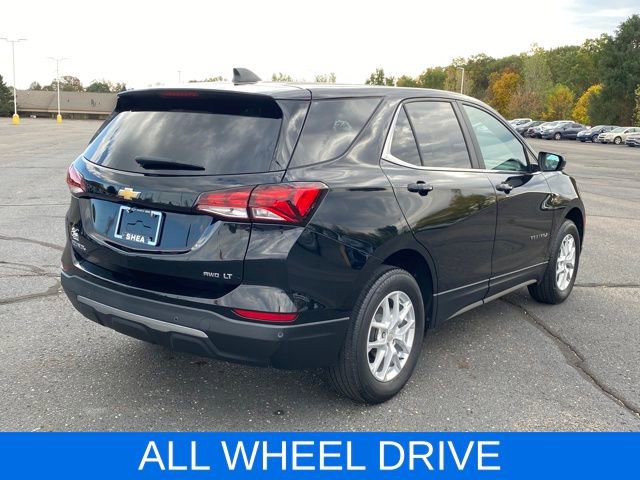 2024 Chevrolet Equinox LT photo 3