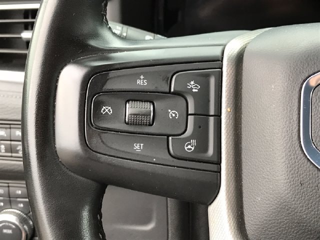 2024 GMC Yukon Denali - Photo 37