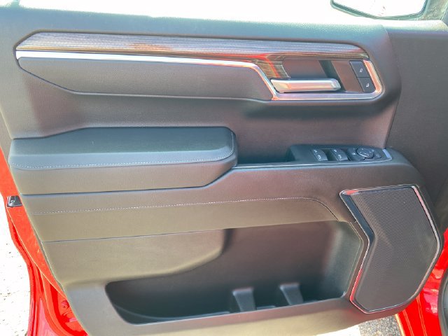 2024 Chevrolet Silverado 1500 LT - Photo 28
