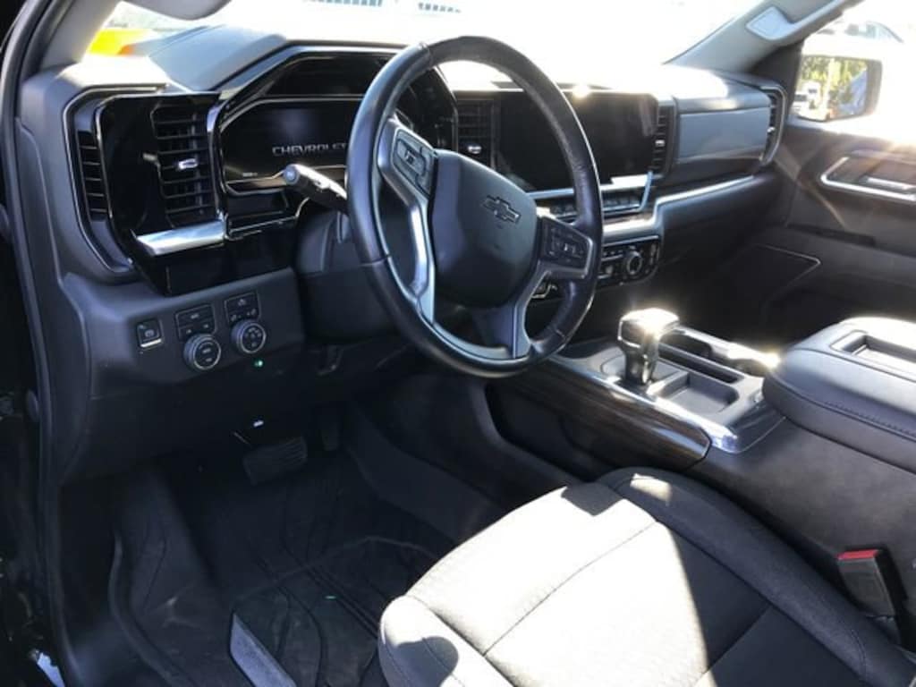 Used 2022 Chevrolet Silverado 1500 RST Truck