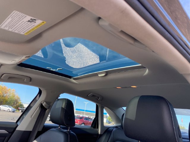 2024 Volkswagen Jetta SE - Photo 14