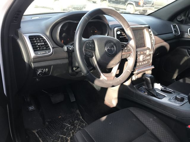 2018 Jeep Grand Cherokee Upland photo 2