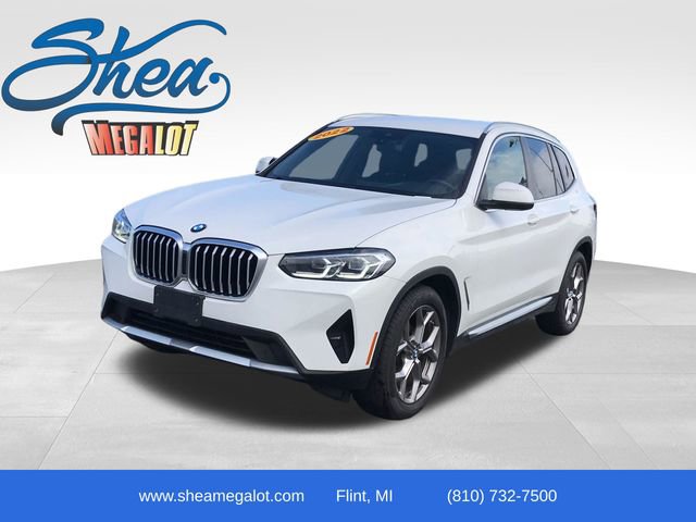 2022 BMW X3 xDrive30i's photo