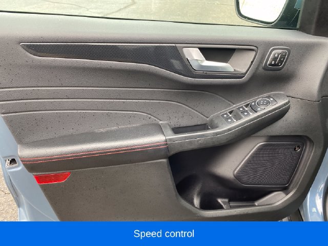 2023 Ford Escape ST-Line Select - Photo 17