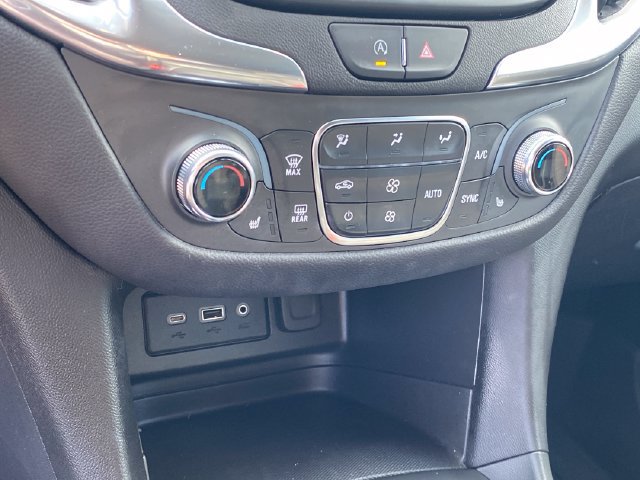2024 Chevrolet Equinox LT - Photo 13