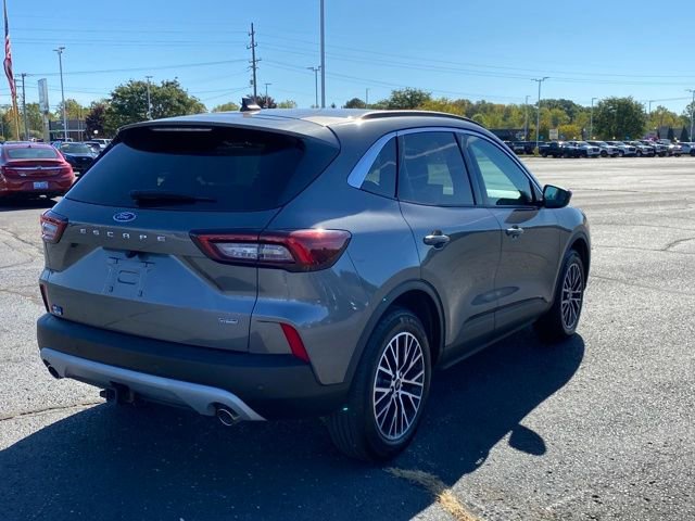 2023 Ford Escape Plug-In Hybrid Base photo 2