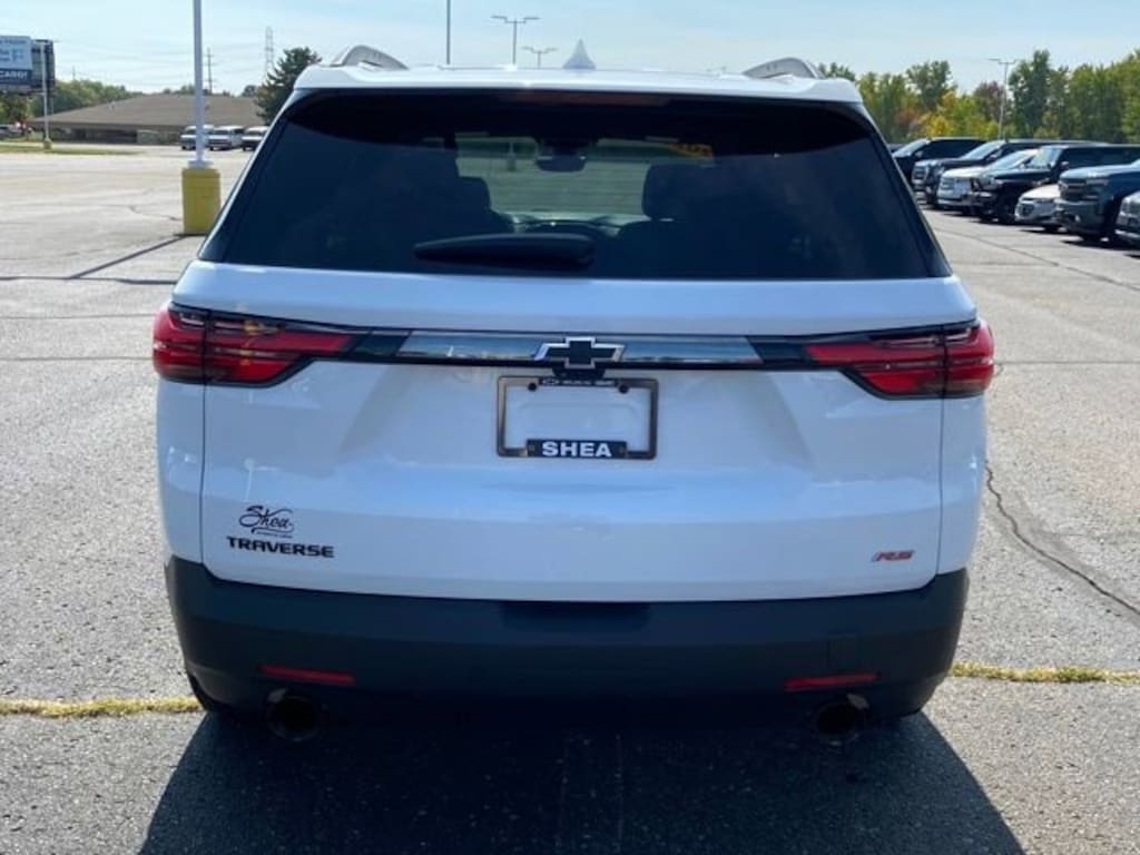 Used 2023 Chevrolet Traverse RS SUV