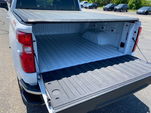 2025 Chevrolet Silverado 1500 LT - Photo 21