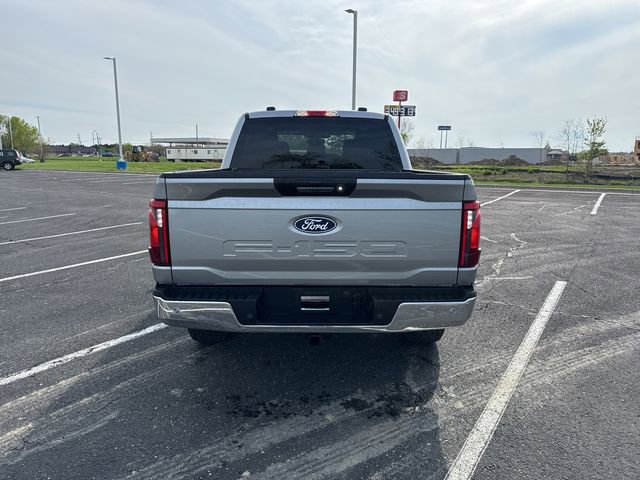 2024 Ford F-150 XLT photo 4