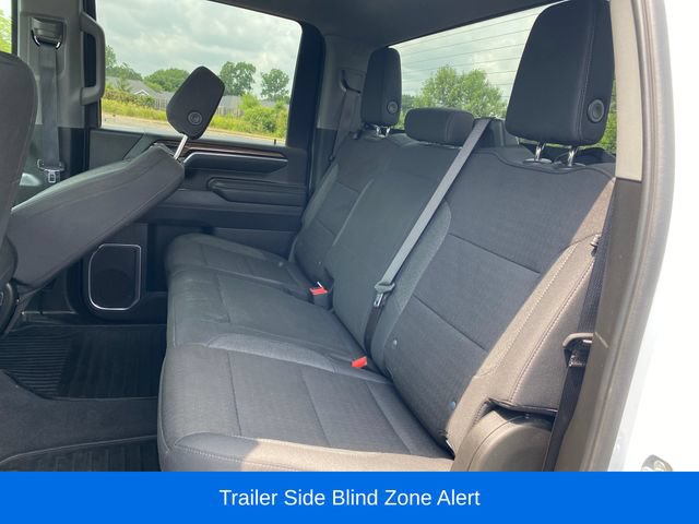 2025 Chevrolet Silverado 3500HD LT - Photo 18