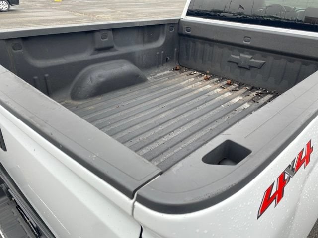 2019 Chevrolet Silverado 1500 LD LT - Photo 19