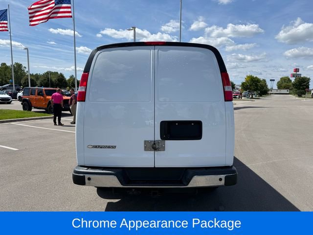 2021 Chevrolet Express 3500 Work Cargo Van photo 4