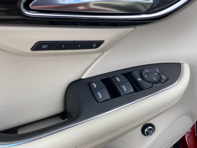 2023 Buick Envision Essence - Photo 17