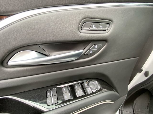 2023 Cadillac Escalade ESV Luxury - Photo 25