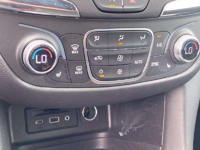 2024 Chevrolet Equinox LT - Photo 12