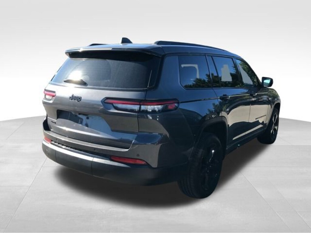Used 2023 Jeep Grand Cherokee L Altitude