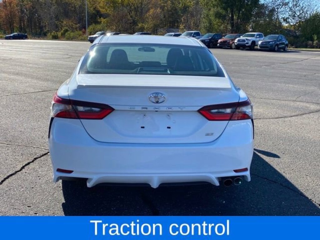 Used 2022 Toyota Camry SE