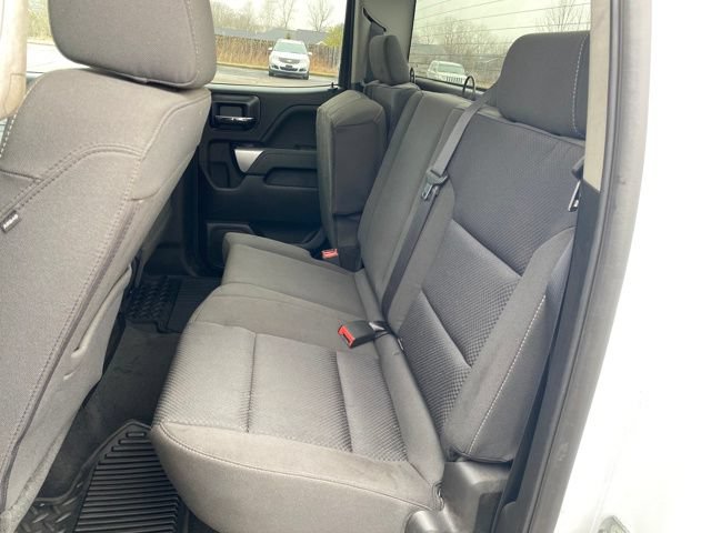 2019 Chevrolet Silverado 1500 LD LT - Photo 17