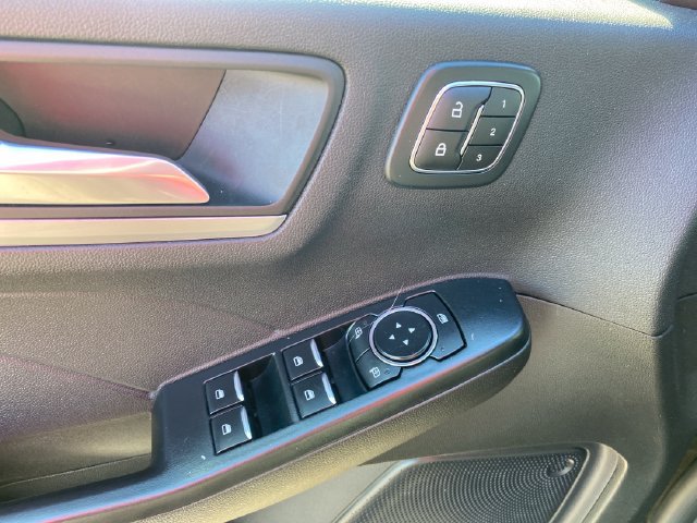 2024 Ford Escape Platinum - Photo 17