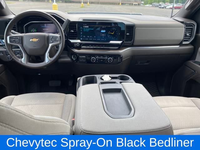 2024 Chevrolet Silverado 3500HD LT photo 3