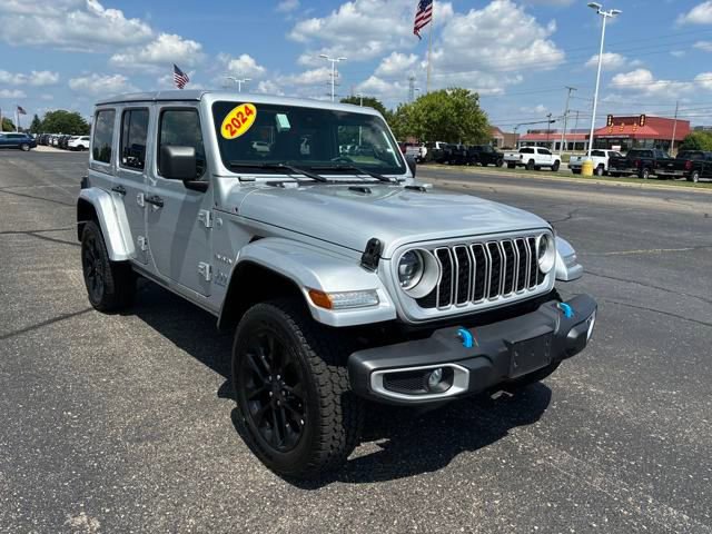 2024 Jeep Wrangler 4xe Sahara photo 3