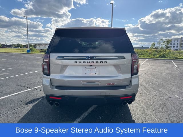 2022 Chevrolet Suburban RST photo 3