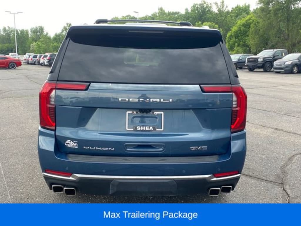 Used 2025 GMC Yukon XL Denali Ultimate SUV