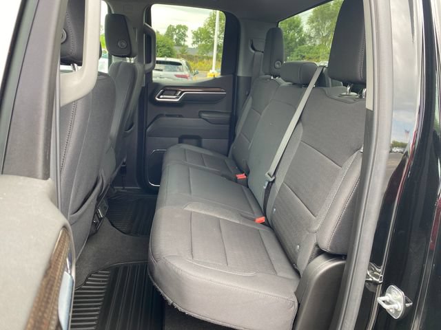 2025 Chevrolet Silverado 1500 LT - Photo 18