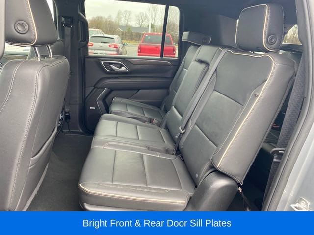 2024 Chevrolet Suburban Premier - Photo 18