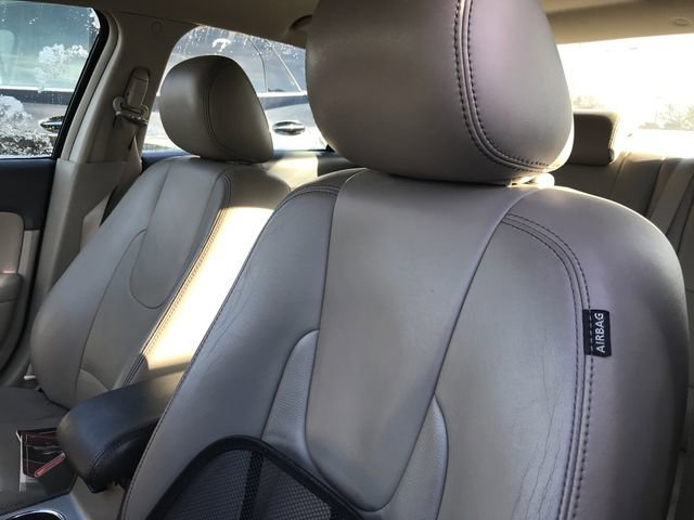 2012 Ford Fusion SEL photo 4