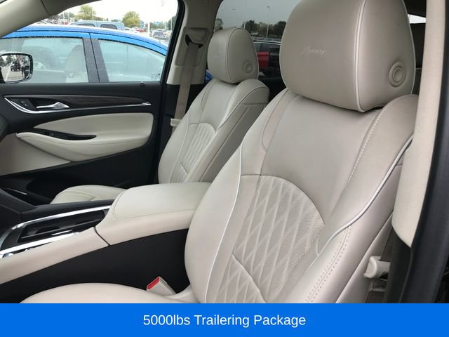 2022 Buick Enclave Avenir photo 3