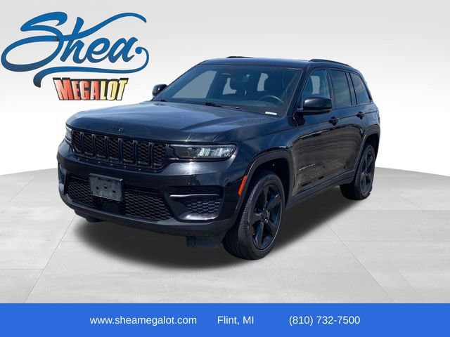 2023 Jeep Grand Cherokee Altitude's photo