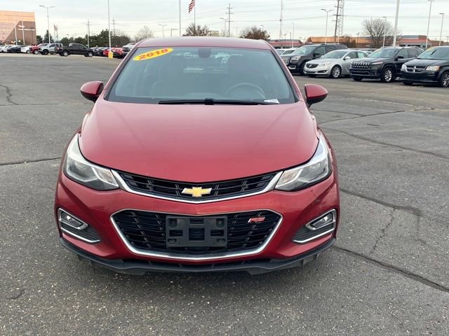 2018 Chevrolet Cruze LT photo 2