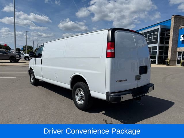 2021 Chevrolet Express 3500 Work Cargo Van photo 3