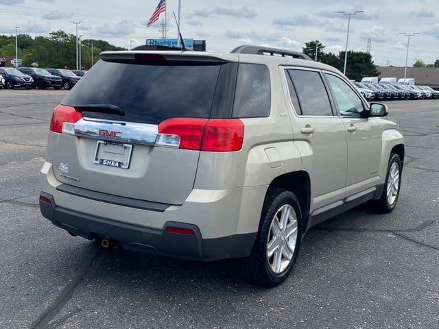 Used 2011 GMC Terrain SLE-2 with VIN 2CTALSEC5B6478987 for sale in Flint Township, MI