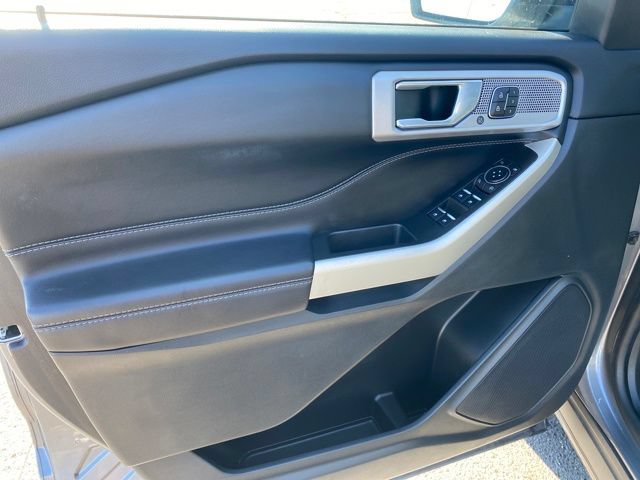 2022 Ford Explorer Limited - Photo 16