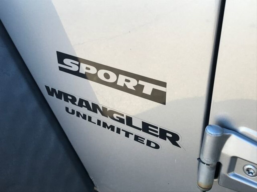 Used 2017 Jeep Wrangler Unlimited Sport 4x4 SUV