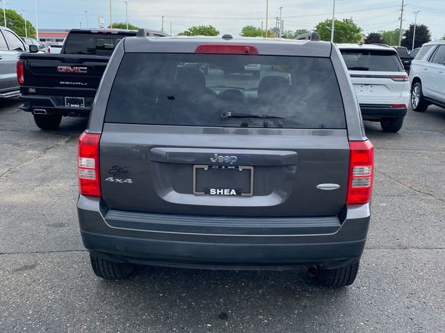 Used 2015 Jeep Patriot Latitude with VIN 1C4NJRFB7FD155274 for sale in Flint Township, MI