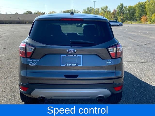 2017 Ford Escape SE photo 4