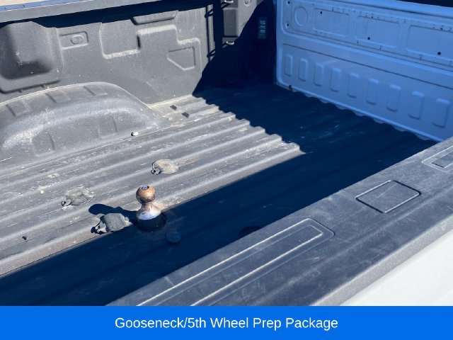 2025 Chevrolet Silverado 3500HD LT - Photo 11