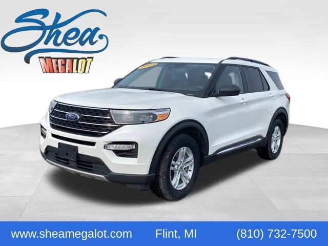 2022 Ford Explorer XLT 4WD's photo
